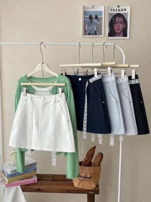 365 OOTD 牛仔包臀裙連Lace帶