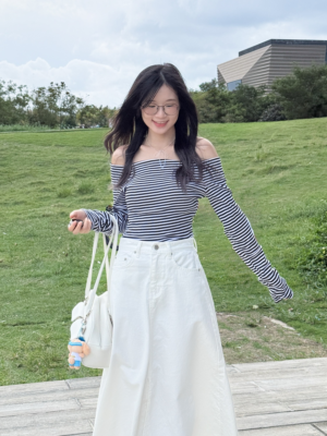 Karina同款(*ˊᗜˋ*)⸝ 韓妹必備一字肩