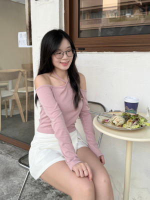 【秋季VOL.1🍂】店主推！交叉綁帶顯瘦上衣