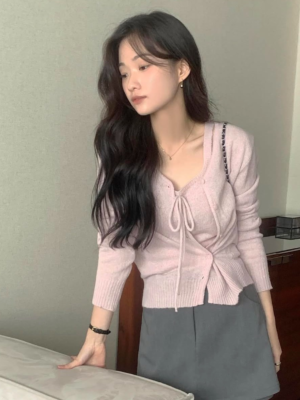 【12月新品】肉地女仔友好!鈕釦不對稱修腰兩件套裝