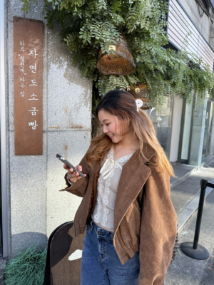 【韓國親身搜羅款式♡第二輪新品】成熟感蕾絲蝴蝶結上衣