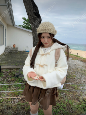 【DEC快閃優惠】冬日必備~牛角鈕毛絨大衣 (連帽)