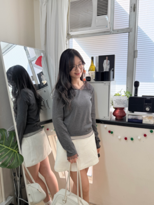 【聖誕團VOL.2】網紗點綴荷葉邊V領上衣