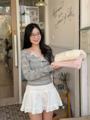 【JAN新品🌟】超精緻✨蕾絲少性感針織假兩件