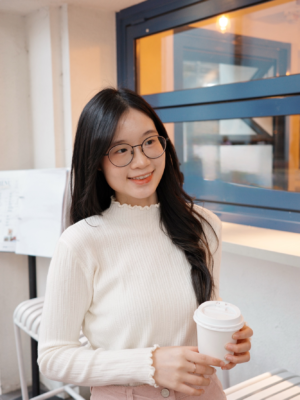 【JAN VOL.1】單穿OK～暗紋高領軟熟木耳邊上衣