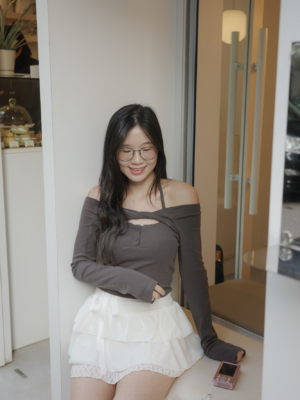 【Feb Vol.1】超有驚喜!有pad排鈕掛頸上衣