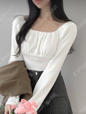 【現貨SALE】甜美短版長袖上衣