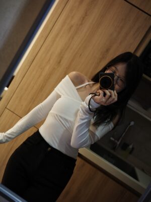 【二月連線款式♡】情人節約會穿搭💗交叉倒V綁帶一字肩