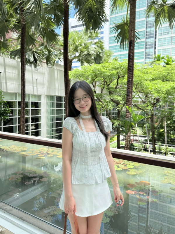 【泰國親身搜羅款式】小清新花花上衣