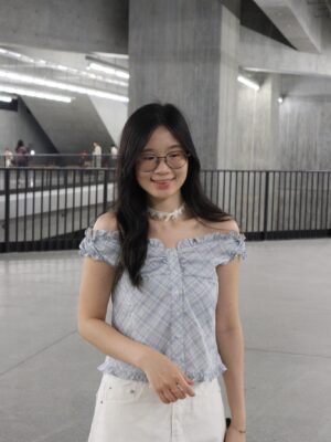 【五月NEW IN】韓國ONNI 雪紡格仔木耳邊兩穿上衣 2-Way Ruffled Check Chiffon Blouse