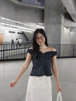 【五月NEW IN】韓國ONNI 雪紡格仔木耳邊兩穿上衣 2-Way Ruffled Check Chiffon Blouse