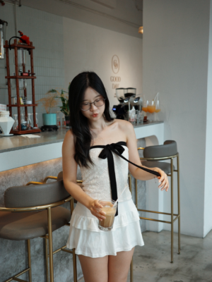 【五月NEW IN】店主大推✨Soft Lace暗花蝴蝶結抹胸上衣 Soft Lace Tube Top