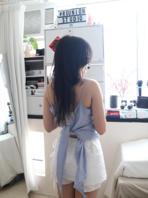 【六月NEW IN】度假風直條紋倒三角綁帶小背心 Holiday Tie-Back Tank Top