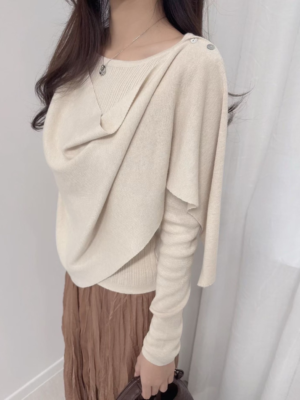 【九月🍂NEW IN】🇰🇷 飄逸寬鬆披肩針織上衣